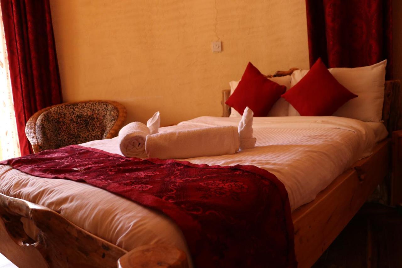 Brooks Lodge Nakuru Bagian luar foto