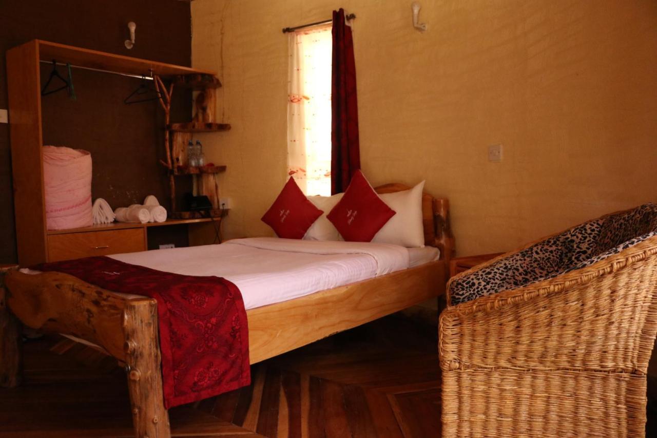 Brooks Lodge Nakuru Bagian luar foto