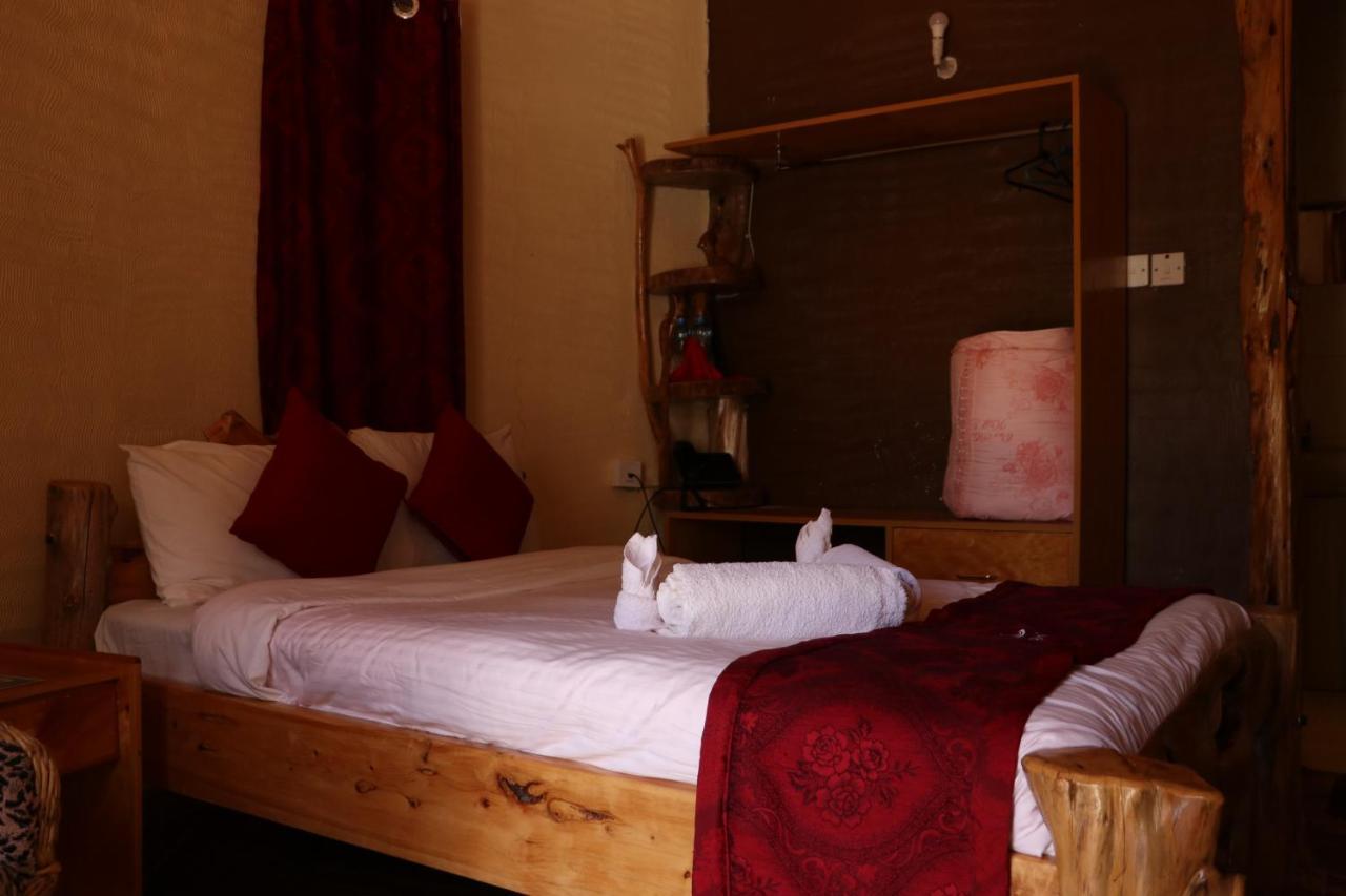 Brooks Lodge Nakuru Bagian luar foto